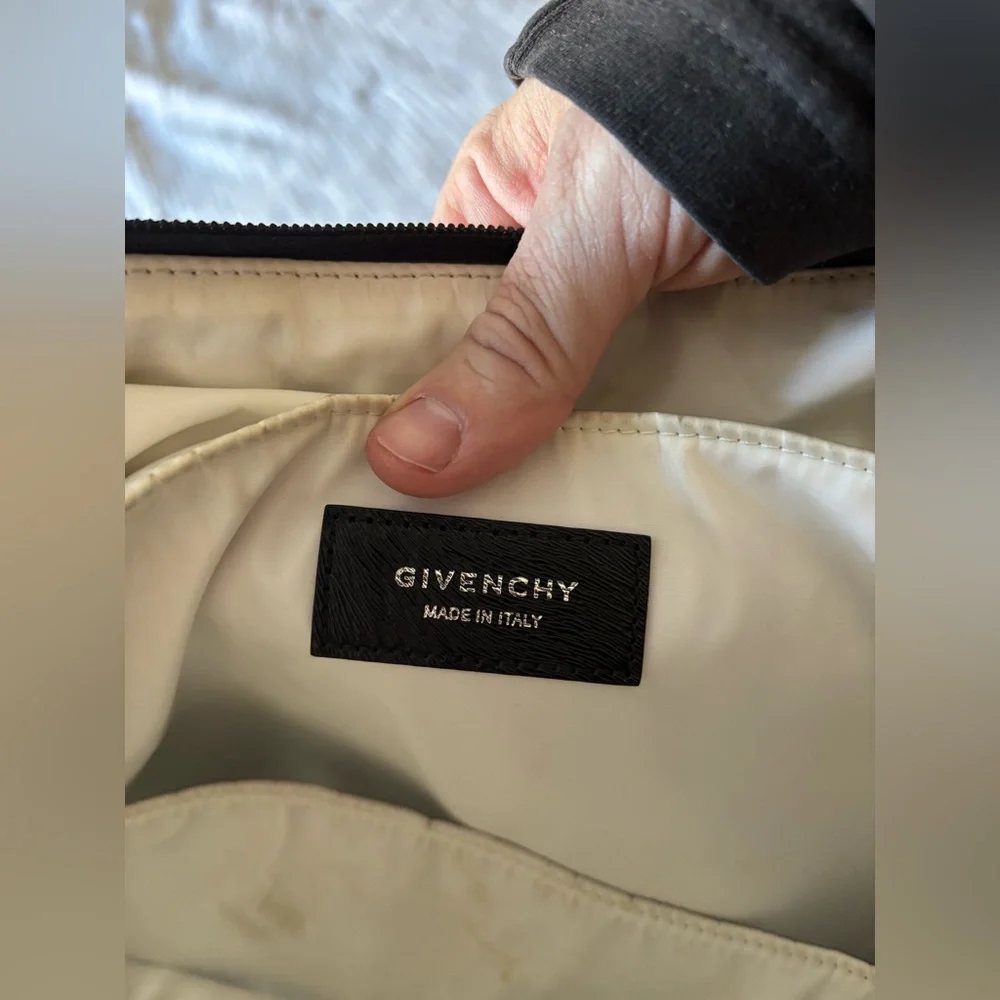 GIVENCHY CHITO TOTE BAG